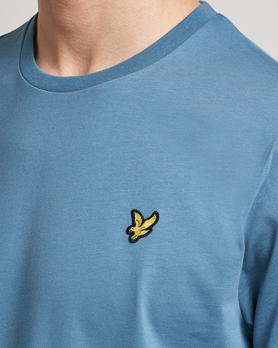 Mies | T-paidat | Lyle & Scott | Crew Neck Organic Cotton Tee Skipton Blue