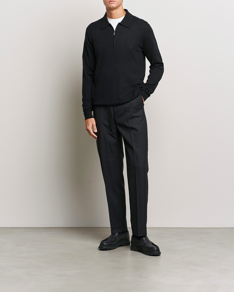 Mies | Puserot | Tiger of Sweden | Orbit Half Zip Merino Black