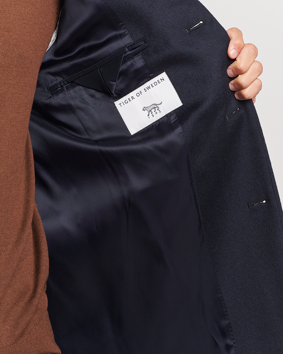 Mies | Takit | Tiger of Sweden | Cempsey Wool Coat Light Ink