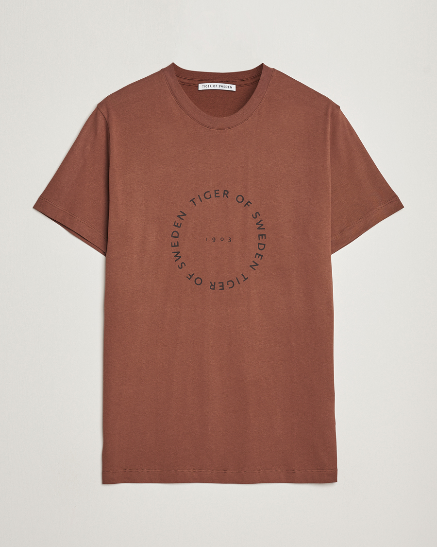 Mies |  | Tiger of Sweden | Dillan Crew Neck Logo T-Shirt Golden Copper