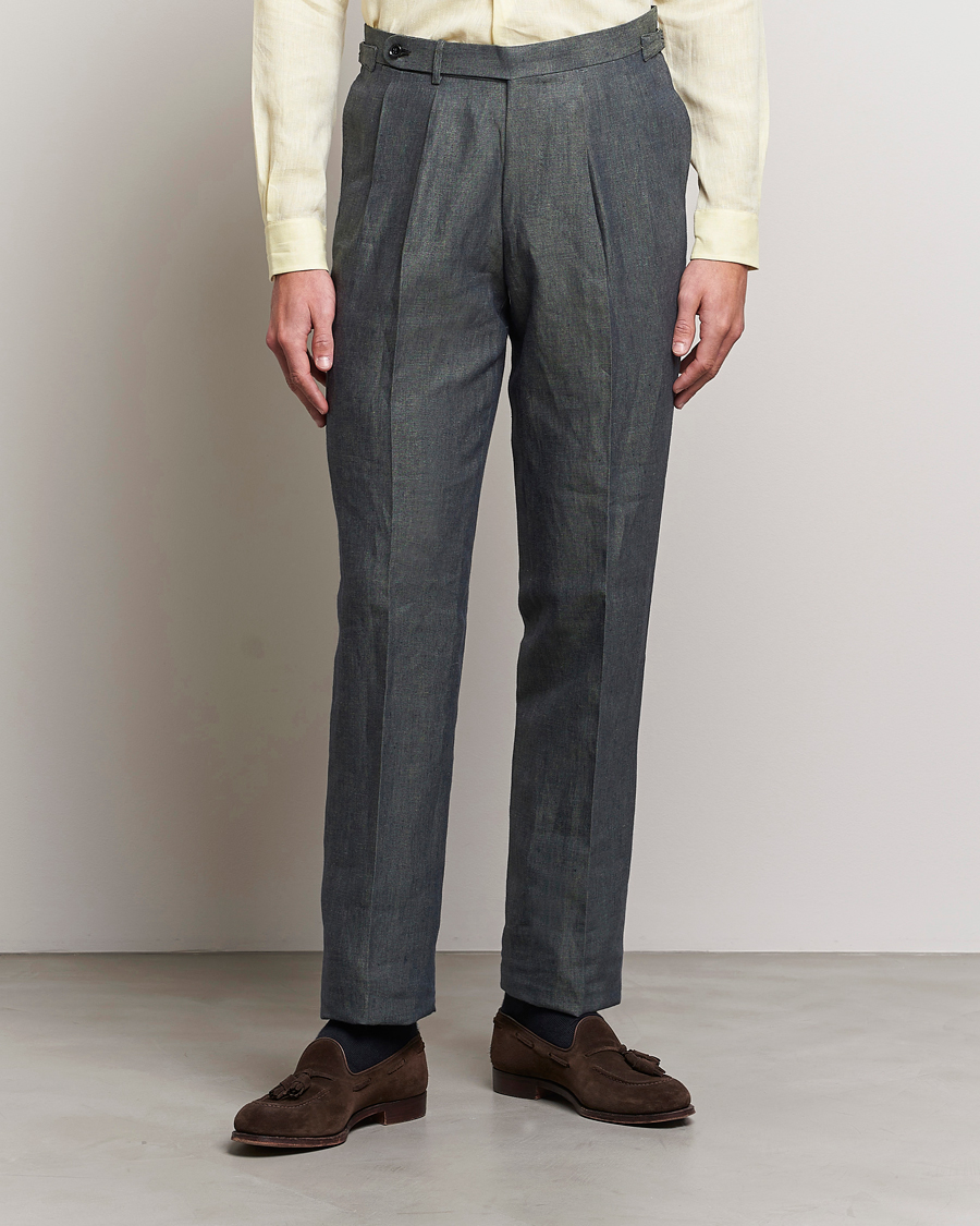 Mies | Pellavahousut | Beams F | Pleated Linen Trousers Petroleum Blue