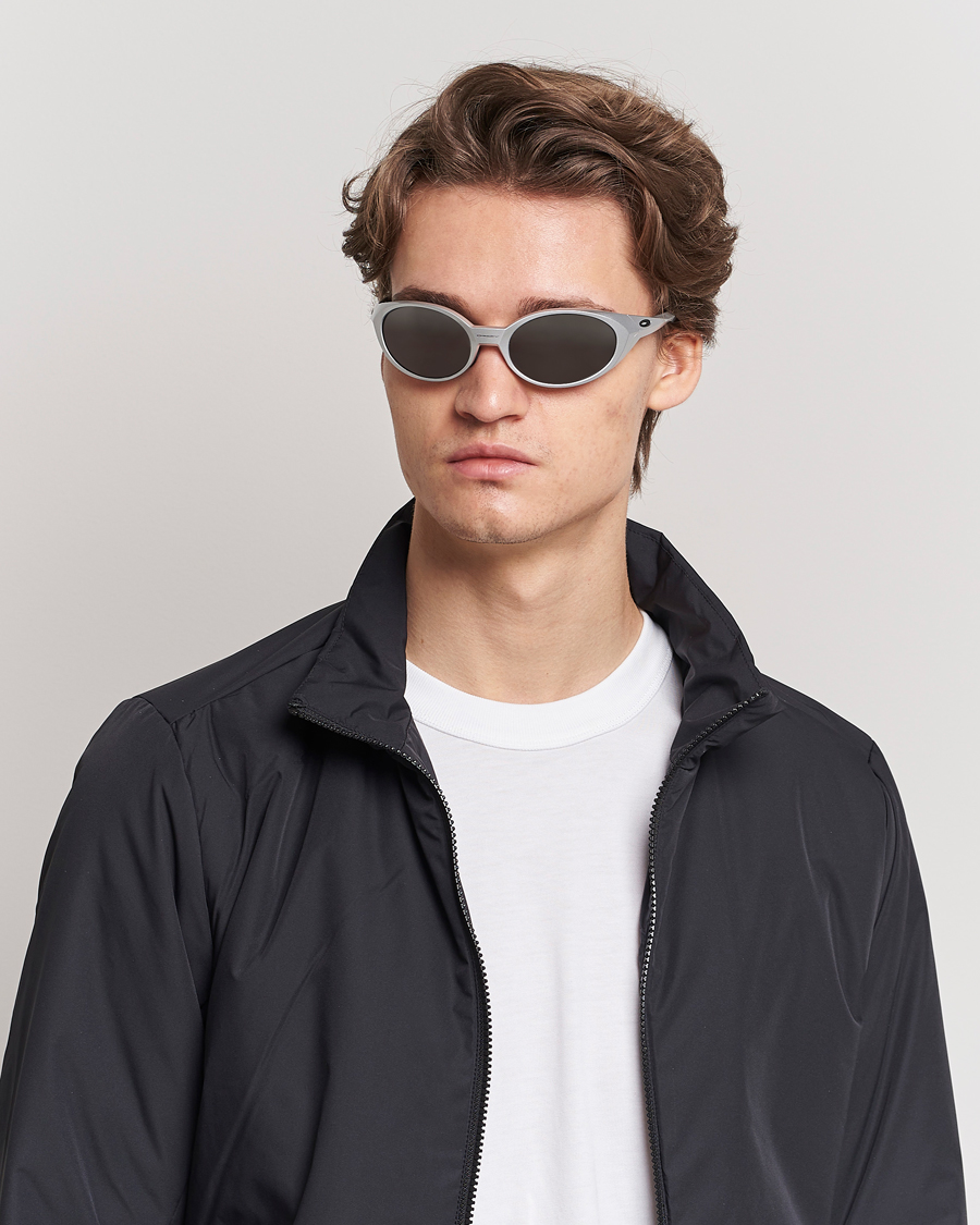 Mies |  | Oakley | Eye Jacket Redux Sunglasses Silver
