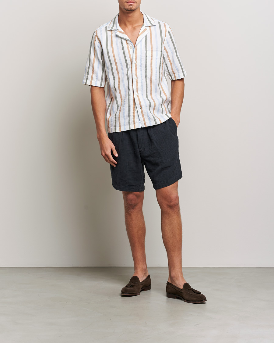 Mies | Shortsit | Oscar Jacobson | Tanker Pleated Crepe Cotton Shorts Navy