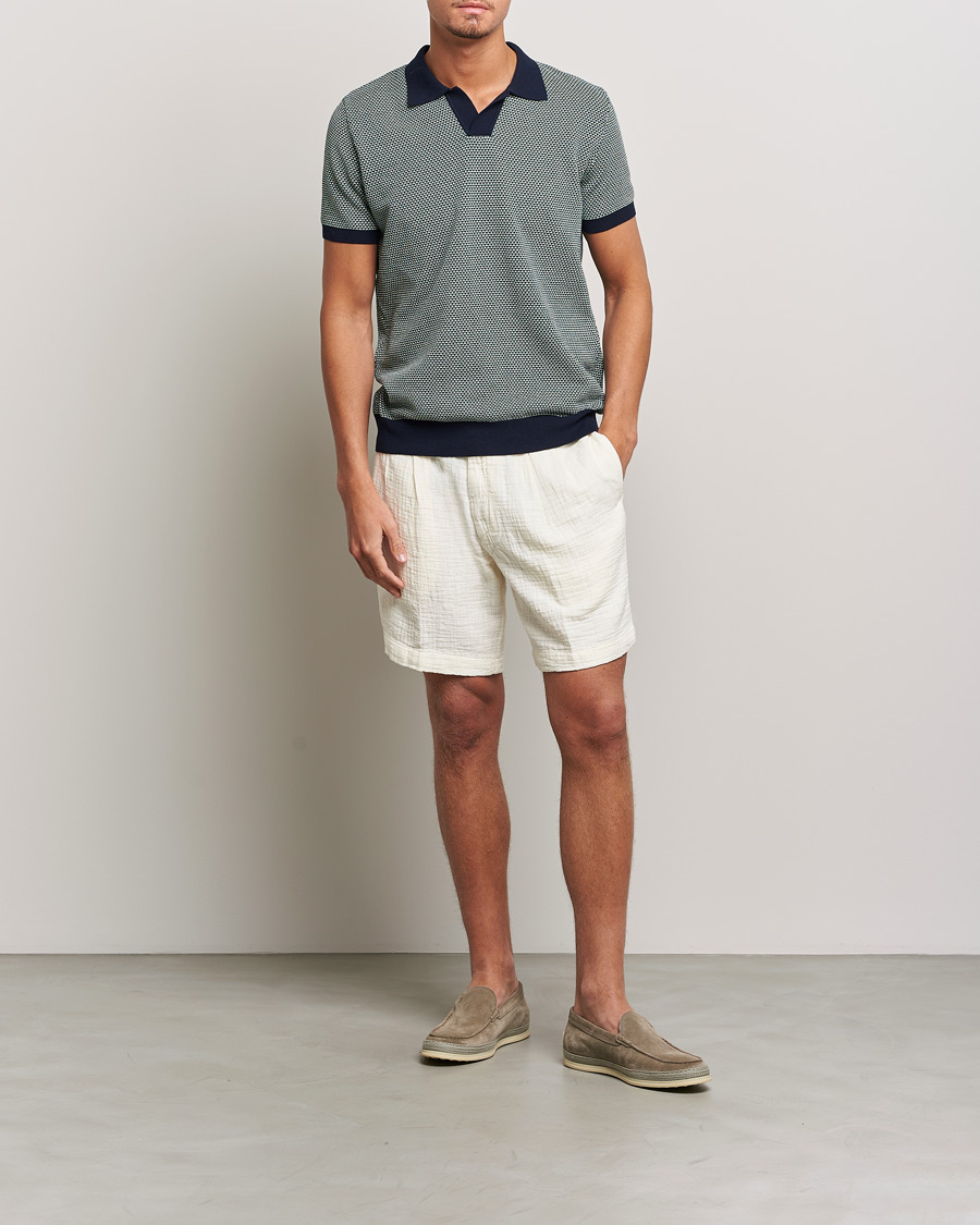 Mies | Shortsit | Oscar Jacobson | Tanker Pleated Crepe Cotton Shorts White