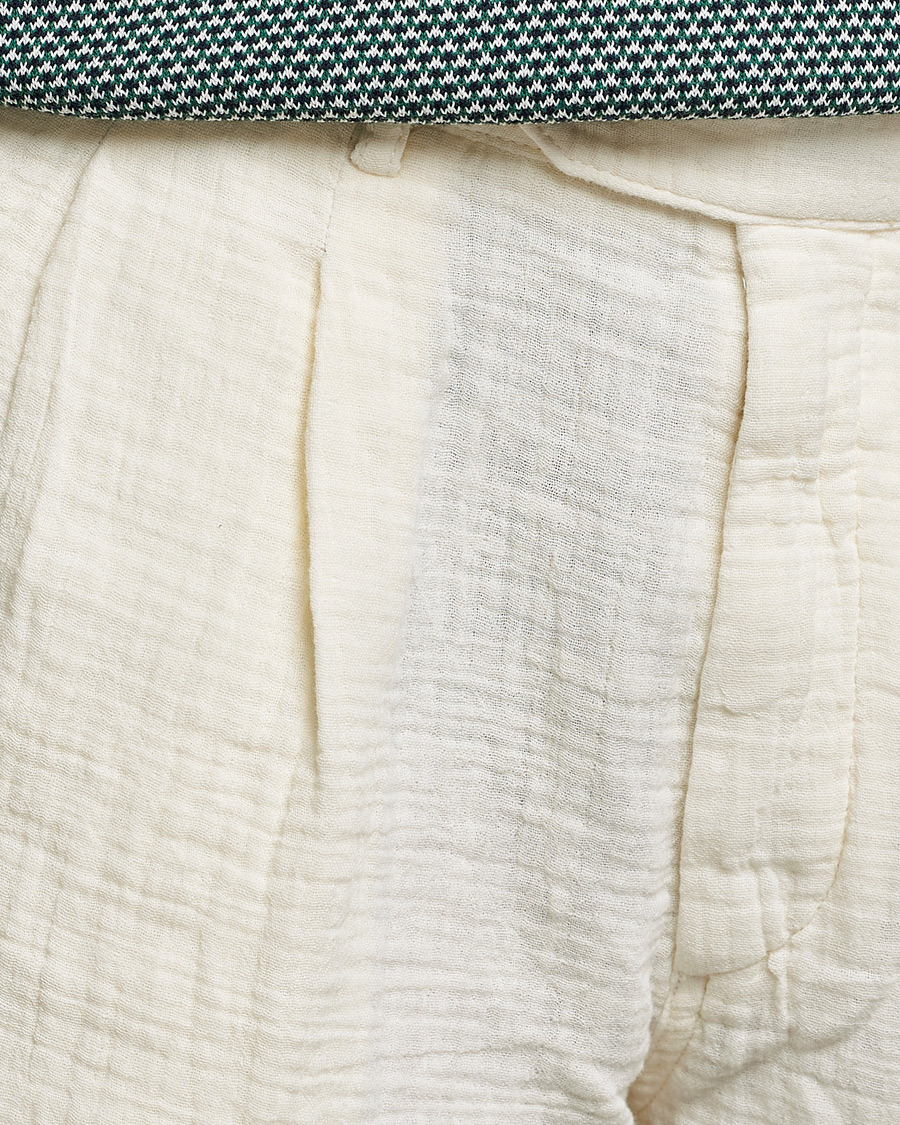 Mies | Shortsit | Oscar Jacobson | Tanker Pleated Crepe Cotton Shorts White