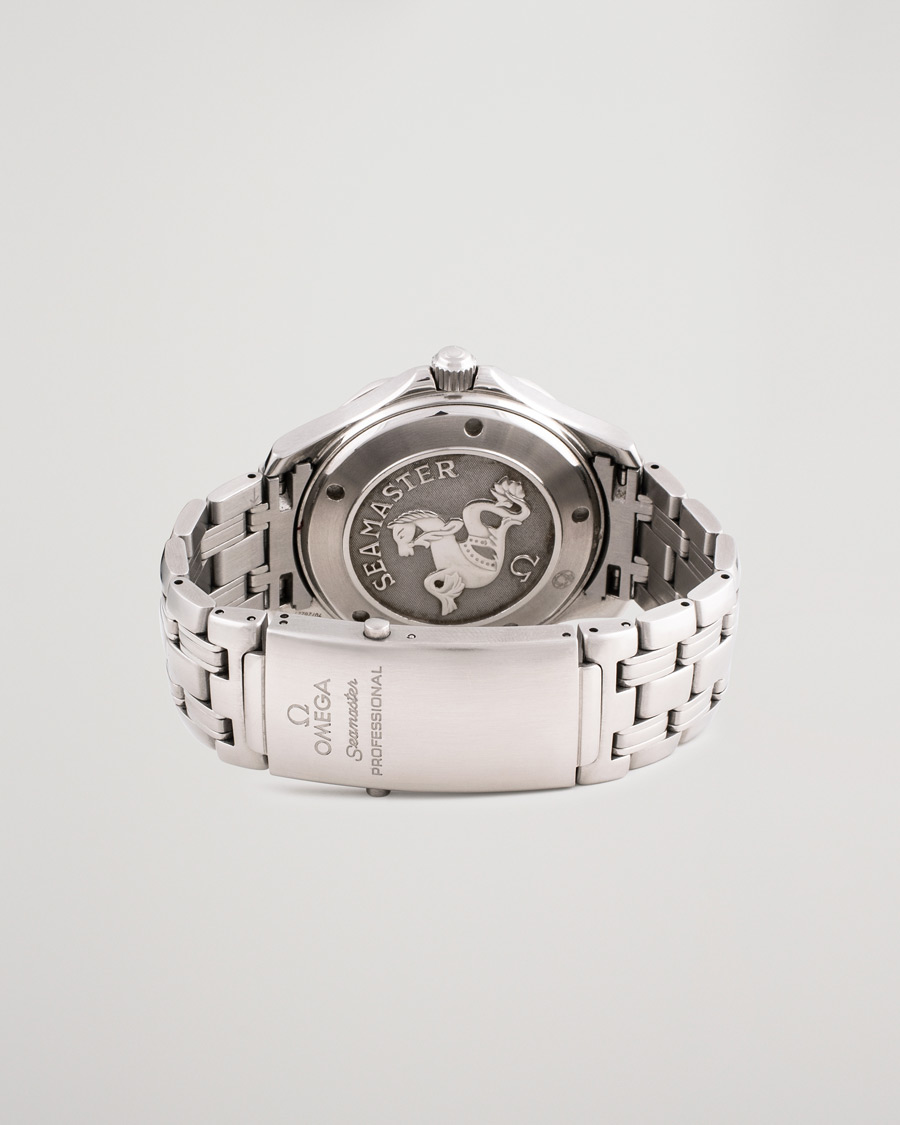 Mies | Pre-Owned & Vintage Watches | Omega Pre-Owned | Seamaster Diver 300M 22218000 Steel Blue