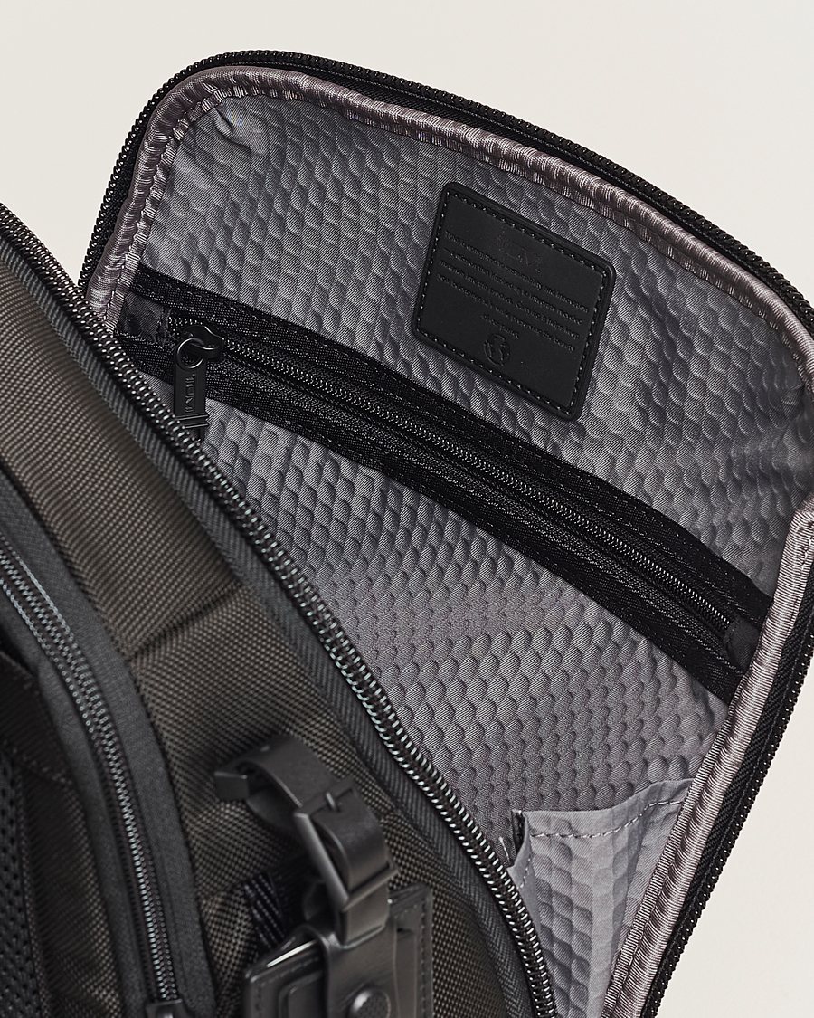 Mies | Laukut | TUMI | Alpha Bravo Dynamic Backpack Black