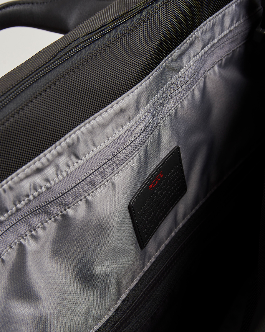 Mies | Laukut | TUMI | Alpha 3 Garment Tri-Fold Carry On Black