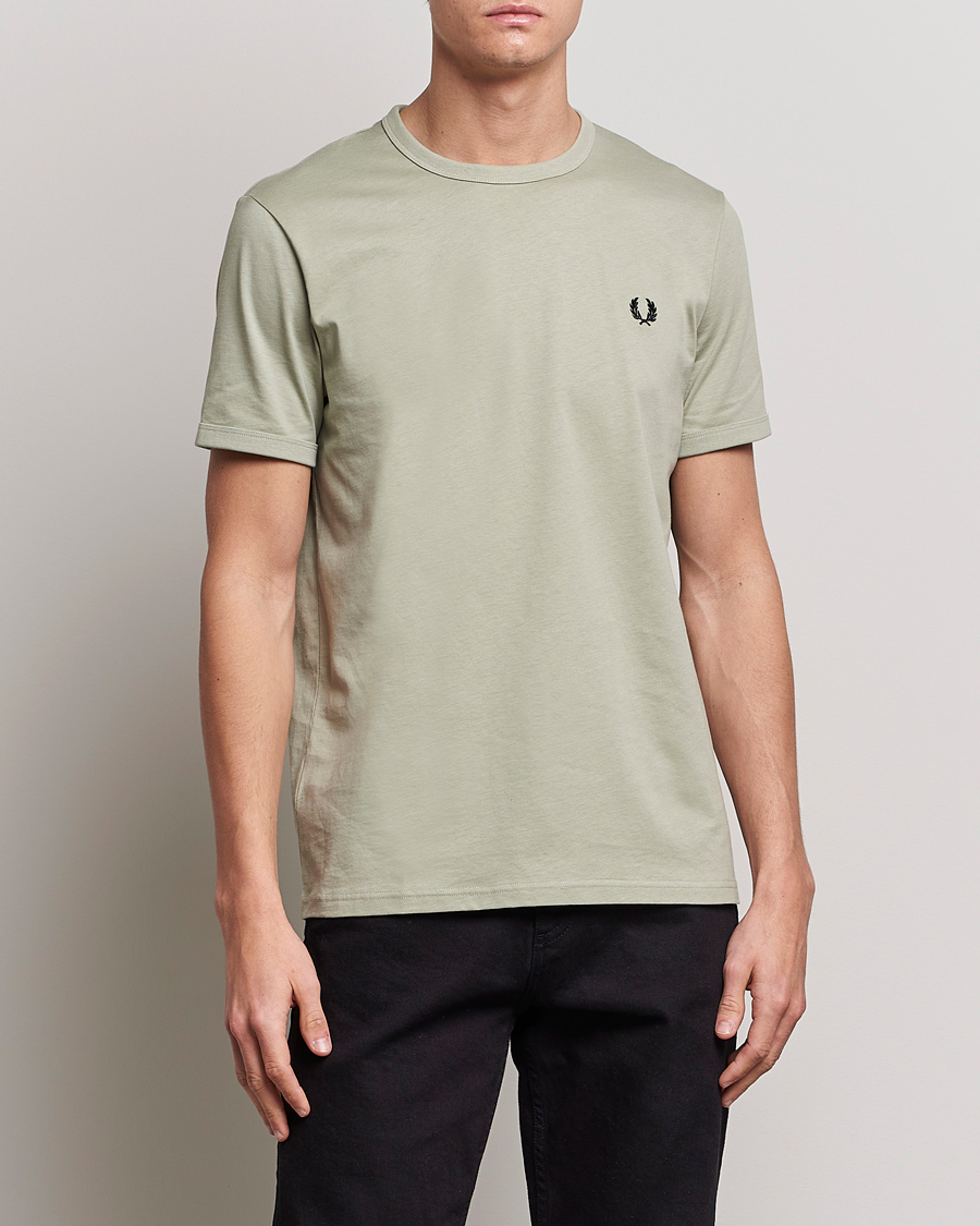 Mies | Fred Perry | Fred Perry | Ringer Cotton T-Shirt Seagrass