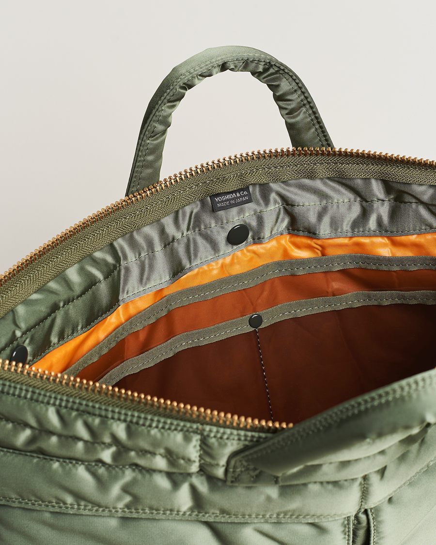 Mies | Porter-Yoshida & Co. Tanker Short Helmet Bag Sage Green | Porter-Yoshida & Co. | Tanker Short Helmet Bag Sage Green