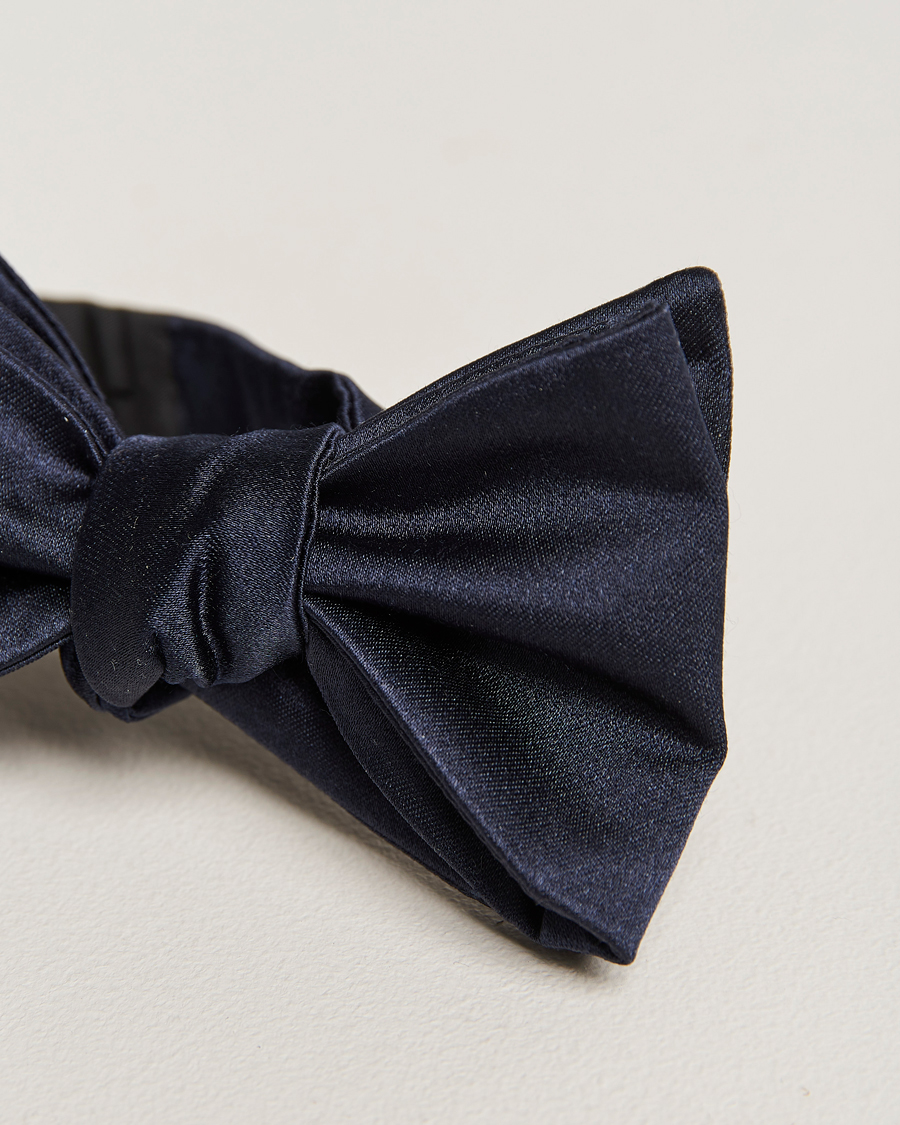 Mies | E. Marinella Silk Bow Tie Navy Satin | E. Marinella | Silk Bow Tie Navy Satin