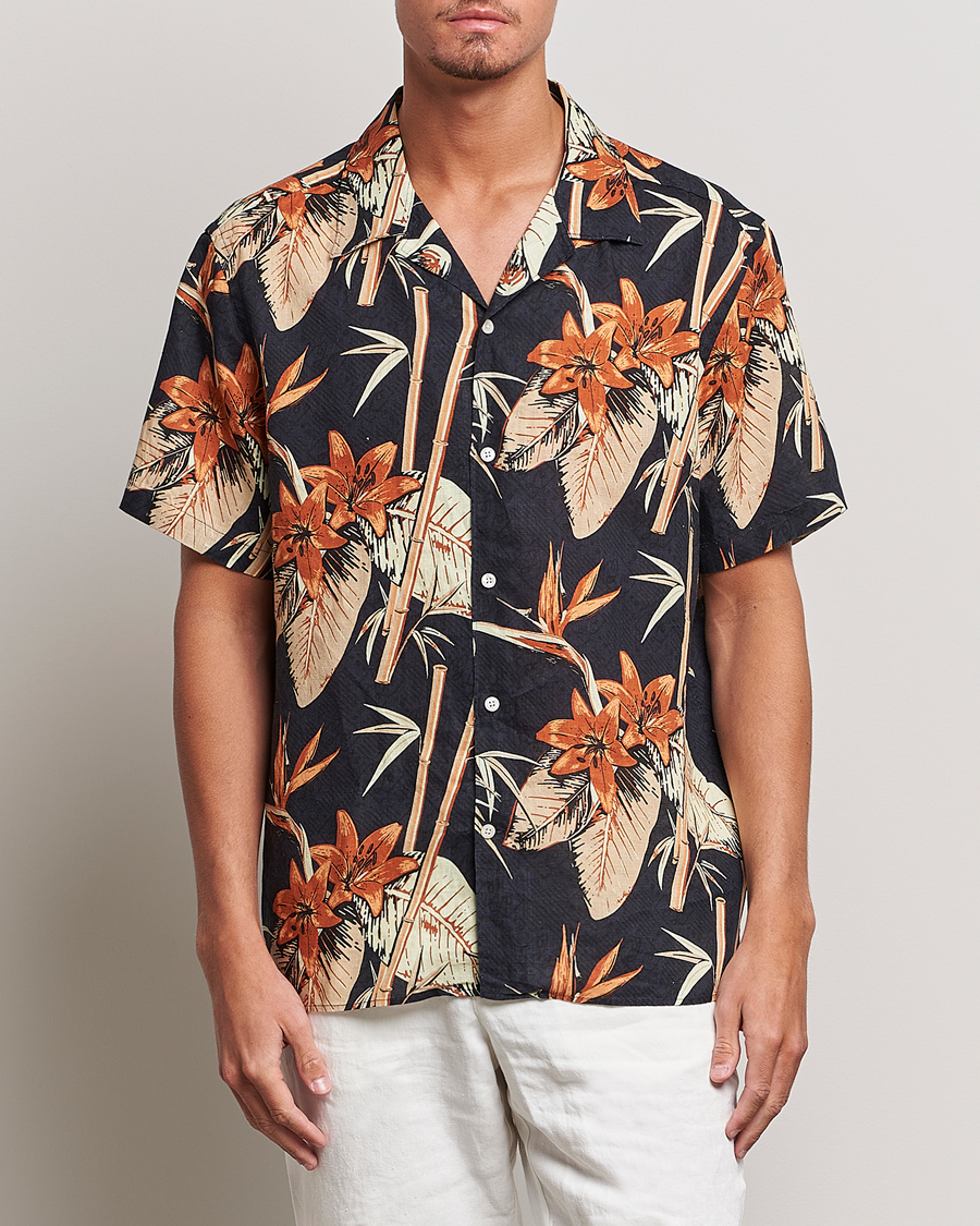 Mies | Kauluspaidat | J.Lindeberg | Elio Tropical Print Short Sleeve Shirt Navy