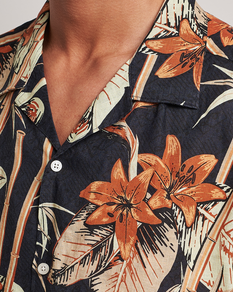 Mies | Kauluspaidat | J.Lindeberg | Elio Tropical Print Short Sleeve Shirt Navy