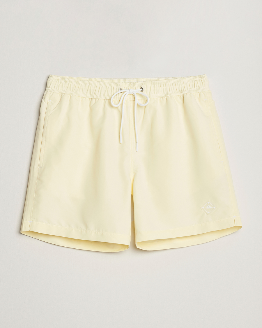 Mies | Uimahousut | J.Lindeberg | Banks Solid Swimshorts Pear Sorbet