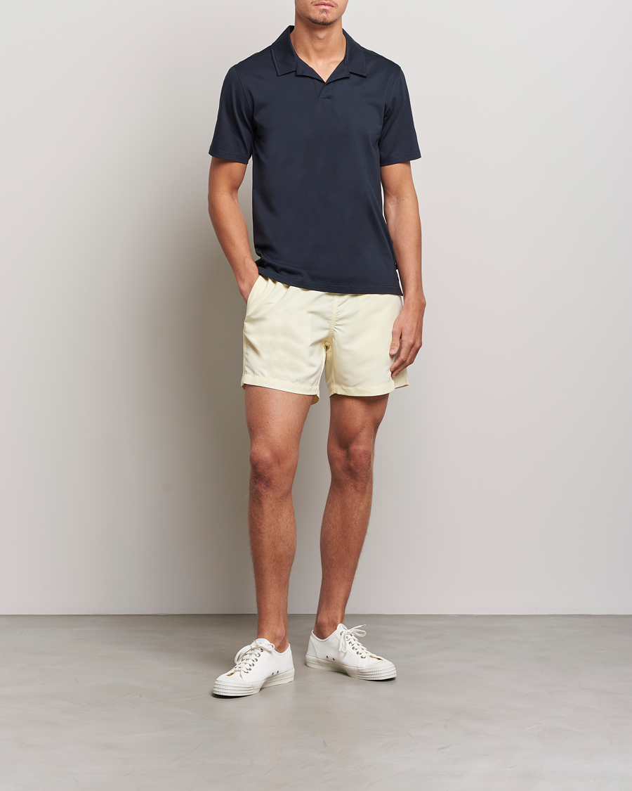 Mies | Uimahousut | J.Lindeberg | Banks Solid Swimshorts Pear Sorbet