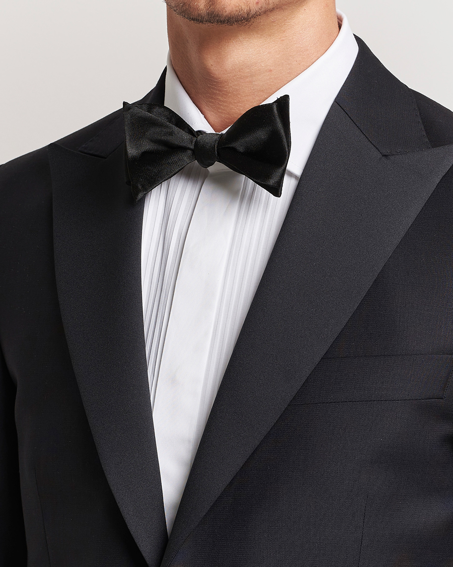Mies | Oscar Jacobson Bow Tie, Self Tie Black | Oscar Jacobson | Bow Tie, Self Tie Black