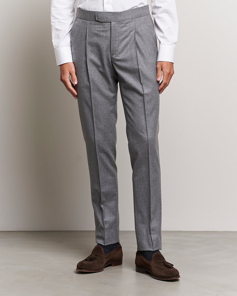 Mies | Flanellihousut | Brioni | Melbourne Drawstring Flannel Trousers Grey Melange