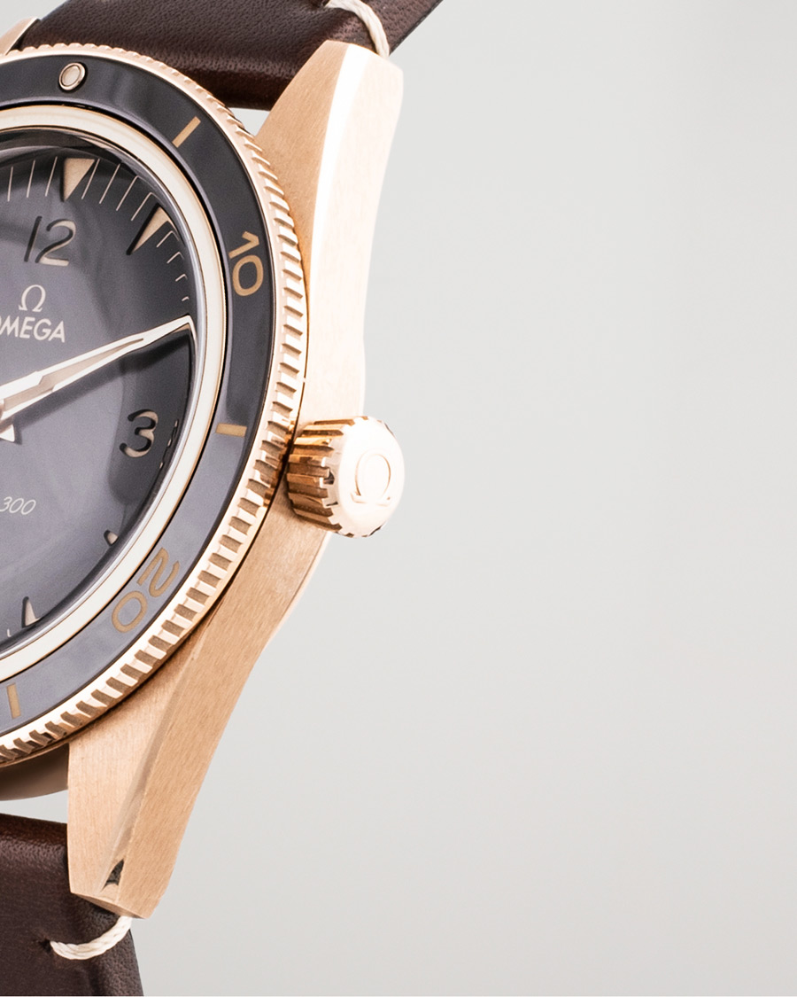 Mies | Pre-Owned & Vintage Watches | Omega Pre-Owned | Seamaster Diver 300M 22218000