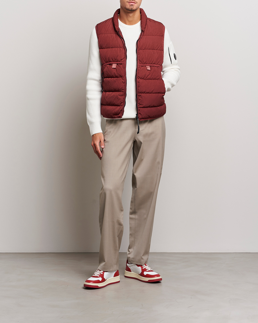 Mies | Takit | C.P. Company | Eco-Chrome R Lightweight Down Vest Wine