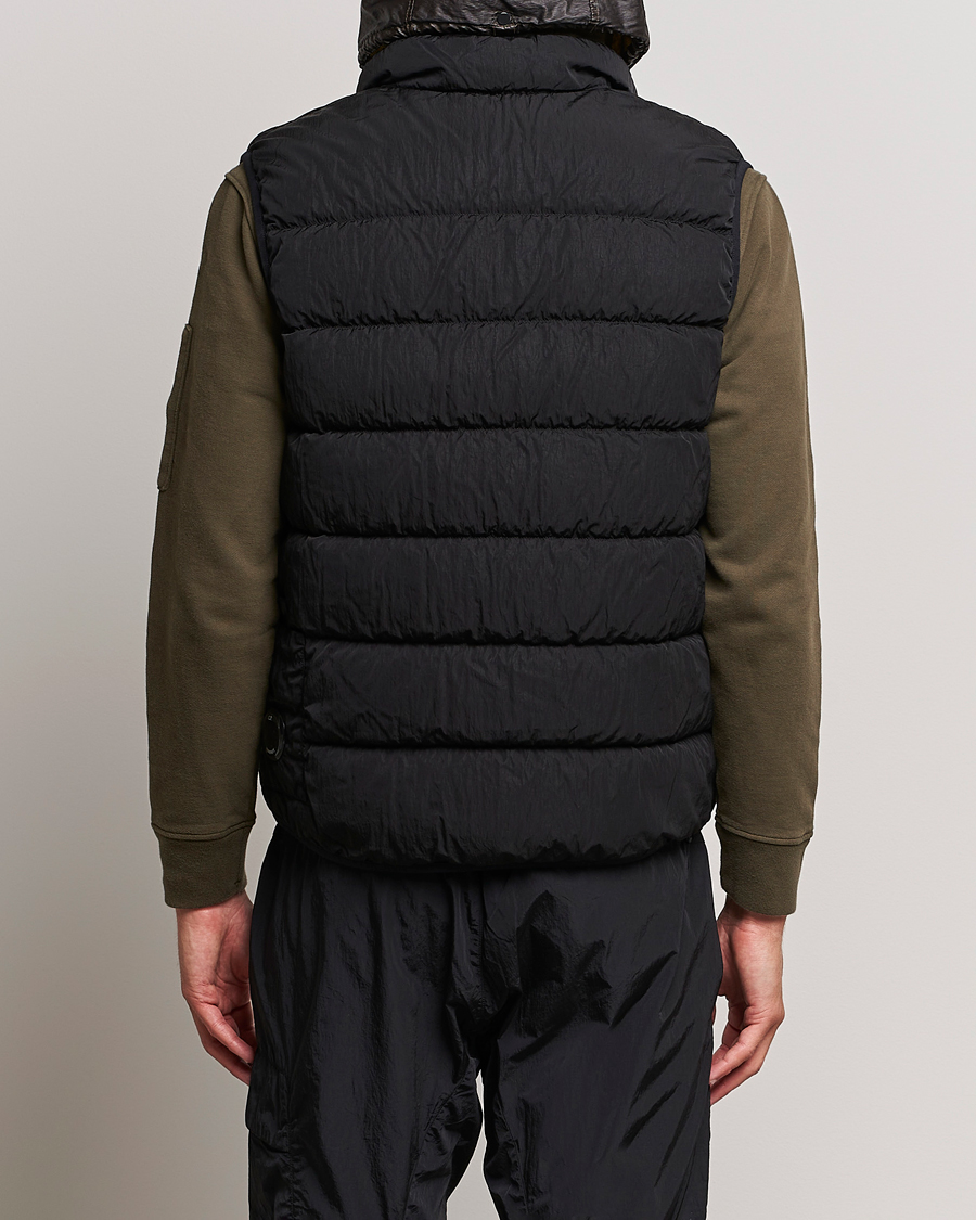 Mies | Takit | C.P. Company | Eco-Chrome R Lightweight Down Vest Black