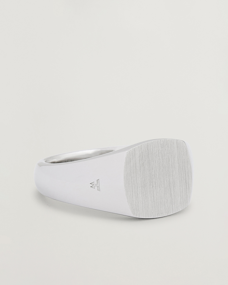 Mies | Korut | Tom Wood | Kay Ring Satin Silver