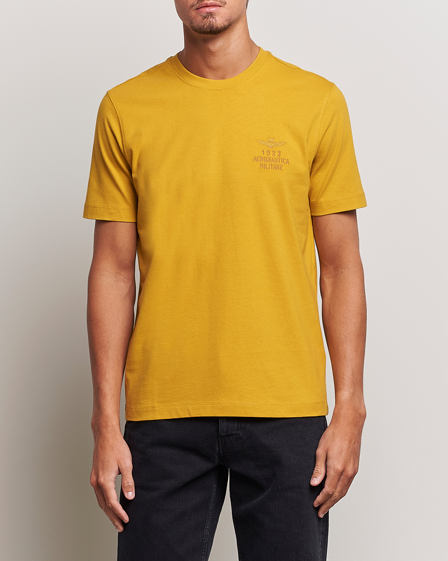 Mies | Lyhythihaiset t-paidat | Aeronautica Militare | TS2129 Crew Neck T-Shirt Yellow