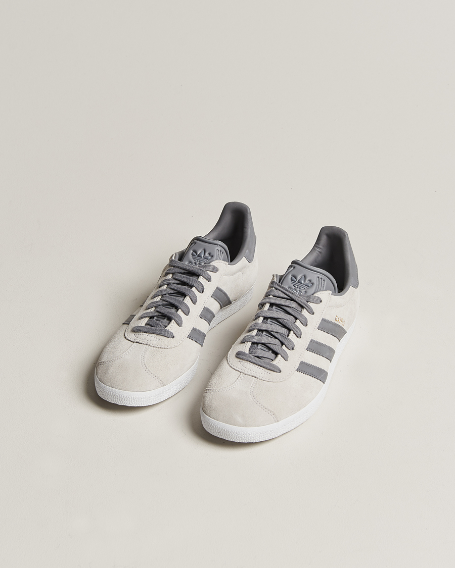 Mies |  | adidas Originals | Gazelle Icon Sneaker Grey