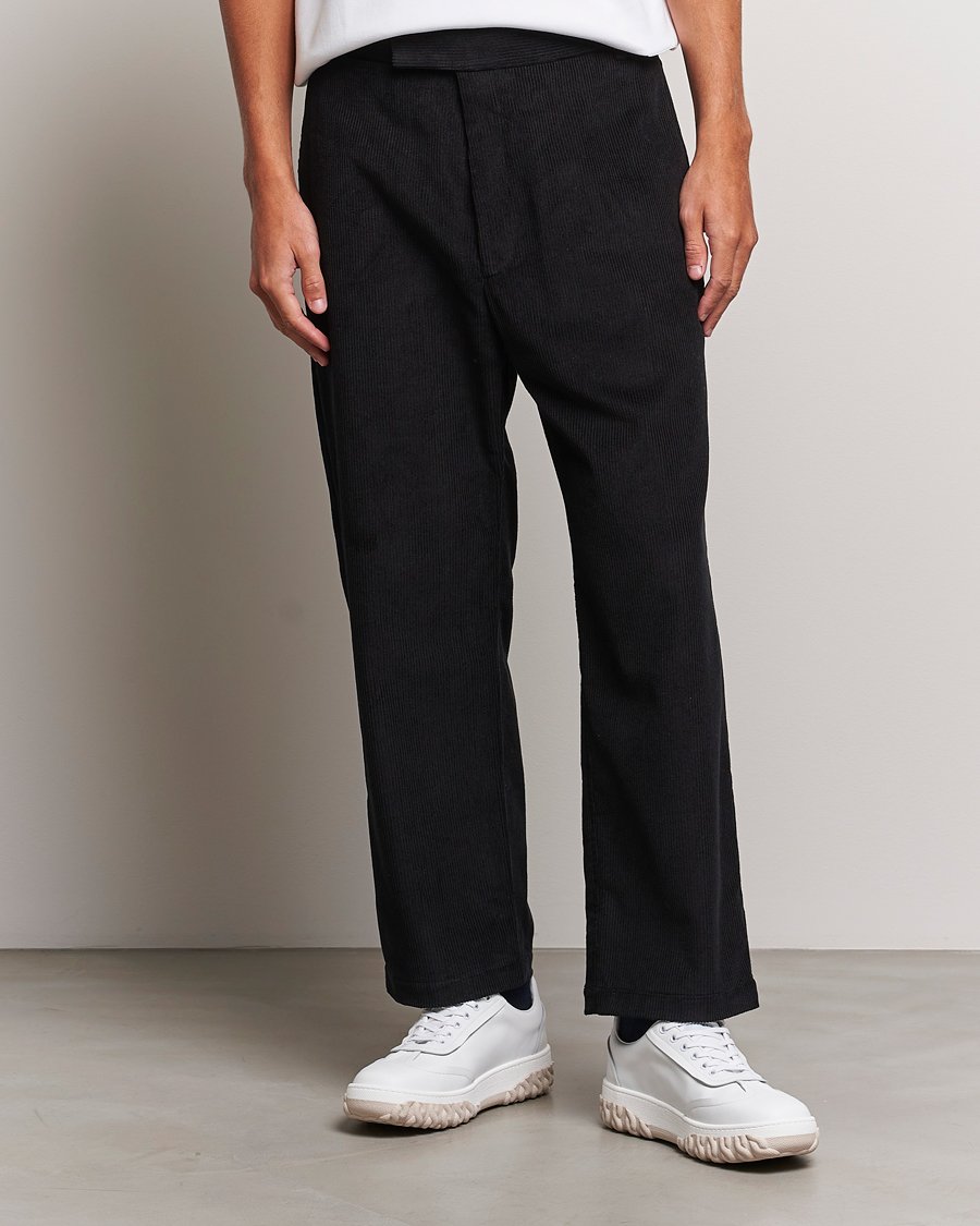 Mies | Vakosamettihousut | Thom Browne | Straight Cropped Corduroy Trousers Black
