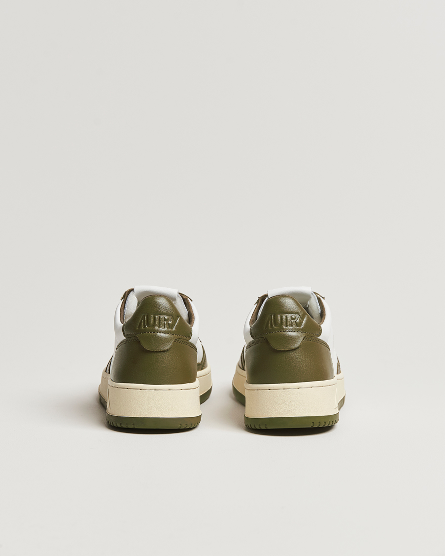 Mies | Autry Medalist Low Bicolor Leather Sneaker Military Olive | Autry | Medalist Low Bicolor Leather Sneaker Military Olive