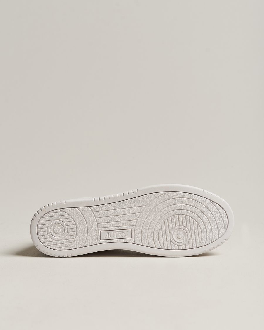 Mies | Autry Medalist Mid Goat Leather Sneaker White | Autry | Medalist Mid Goat Leather Sneaker White