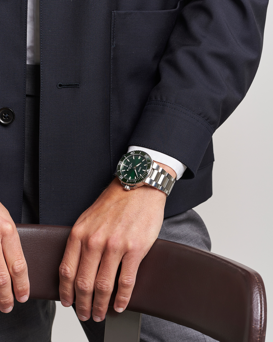 Mies | Oris Aquis Date 43,5mm Green | Oris | Aquis Date 43,5mm Green
