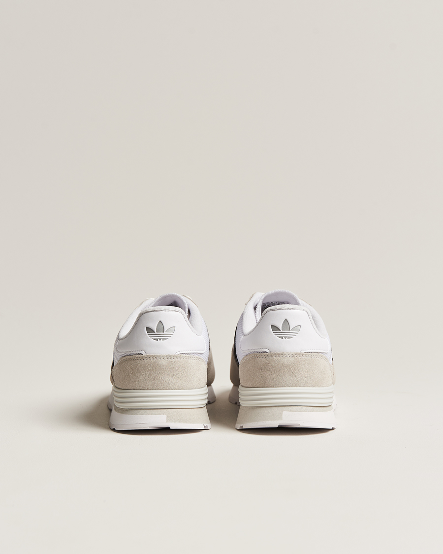 Mies | adidas Originals Treziod 2 Running Sneaker White | adidas Originals | Treziod 2 Running Sneaker White