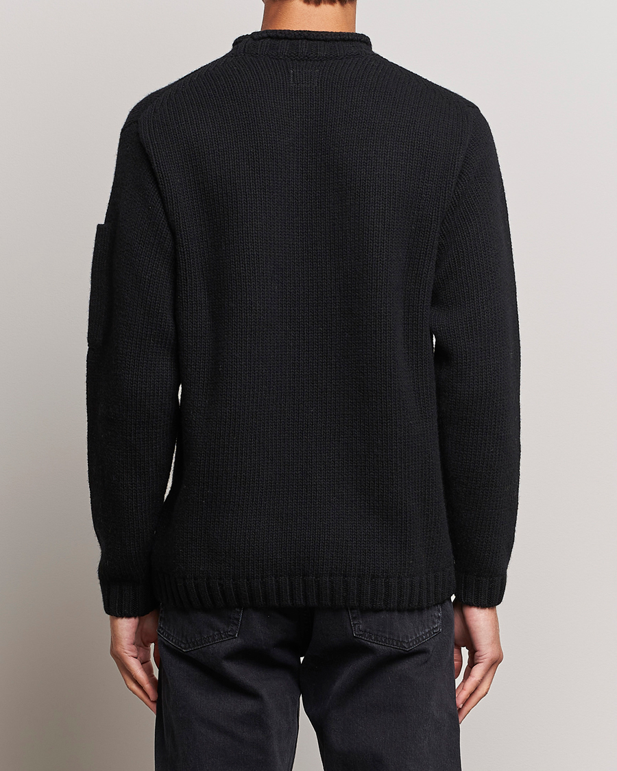 Mies | Puserot | C.P. Company | Knitted Lambswool Turtleneck Black