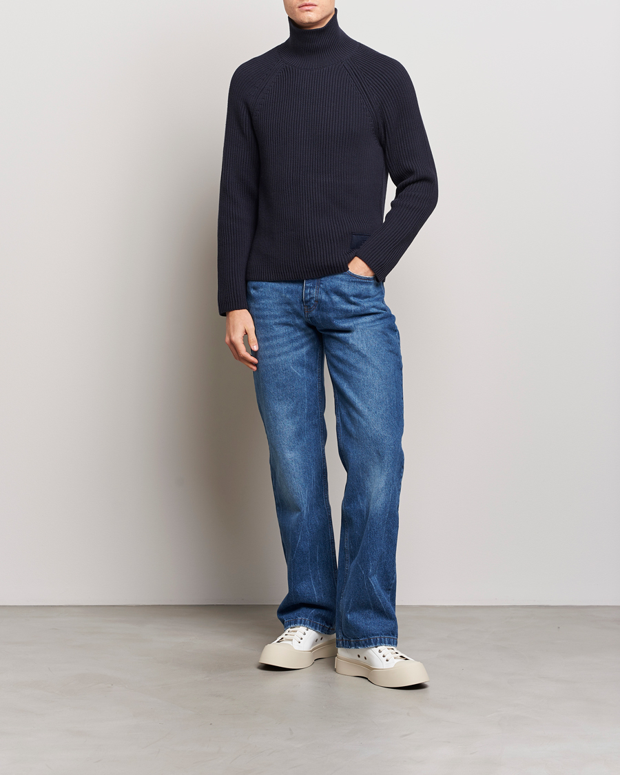 Mies | Puserot | AMI | Heavy Knitted Turtleneck Night Blue