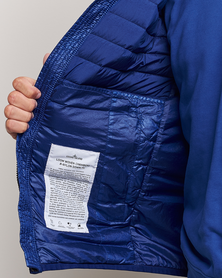 Mies | Takit | Stone Island | Recycled Nylon Down-TC Vest Bright Blue