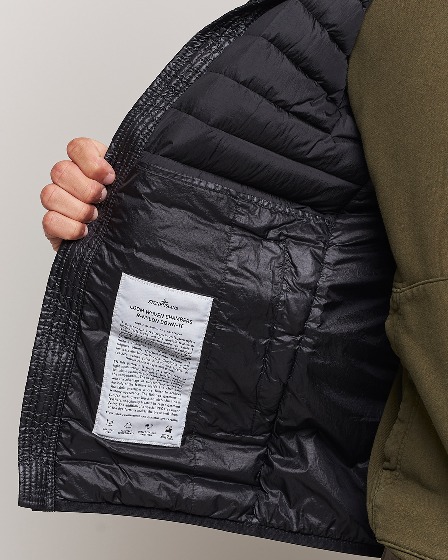 Mies | Takit | Stone Island | Recycled Nylon Down-TC Vest Black