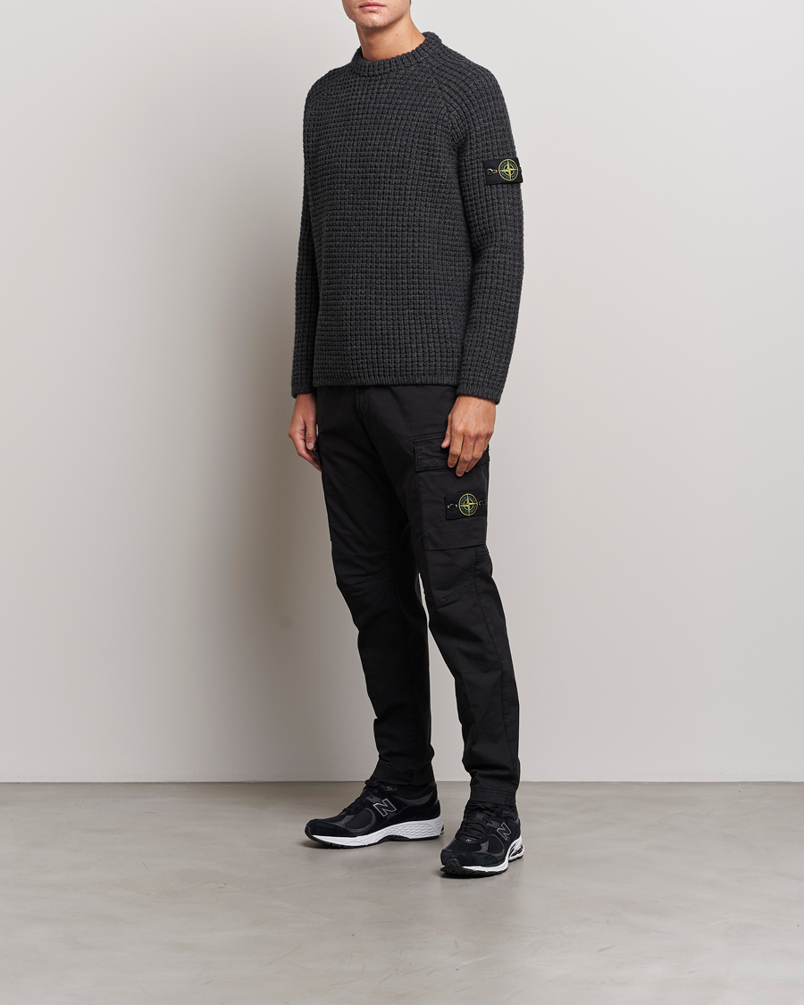 Mies | Housut | Stone Island | Stretch Cotton Gabardine Trousers Black