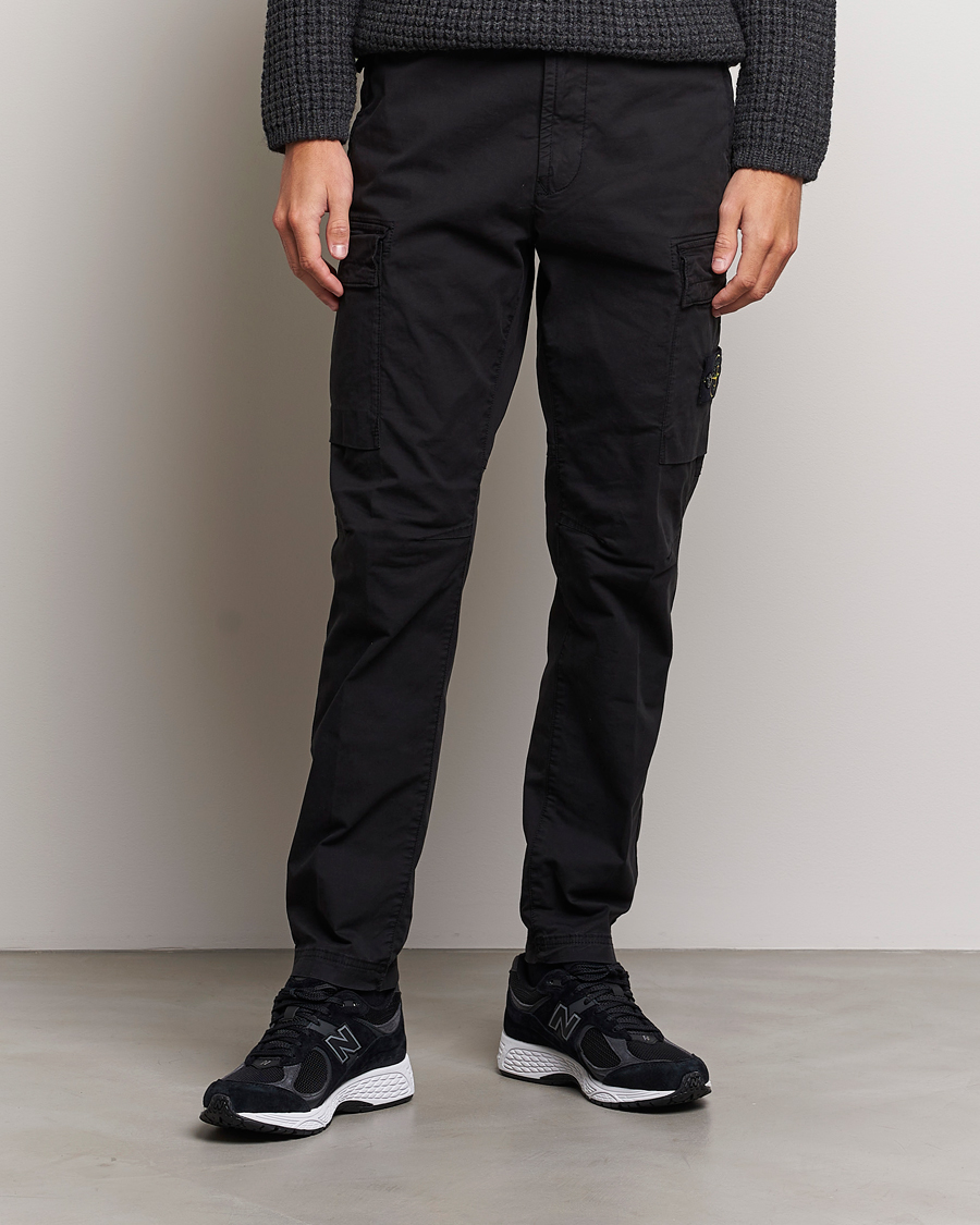 Mies | Housut | Stone Island | Stretch Cotton Gabardine Trousers Black