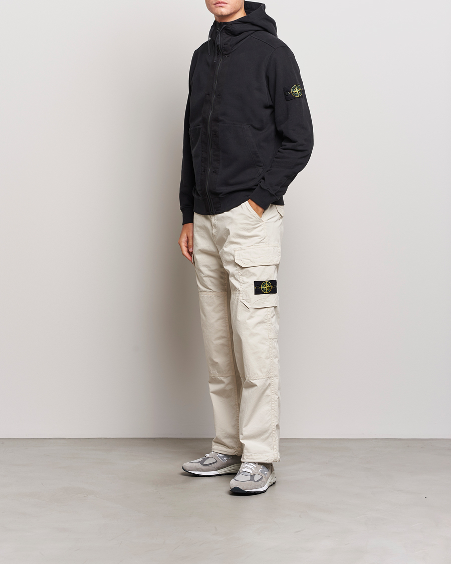 Mies | Housut | Stone Island | Stretch Cotton Gabardine Cargo Pants Plaster