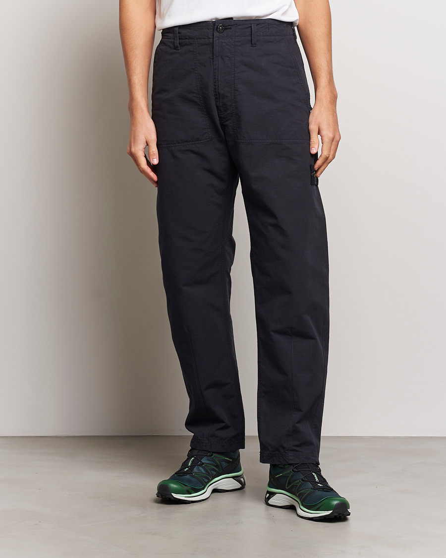 Mies |  | Stone Island | Garment Dyed Ripstop Trousers Navy Blue