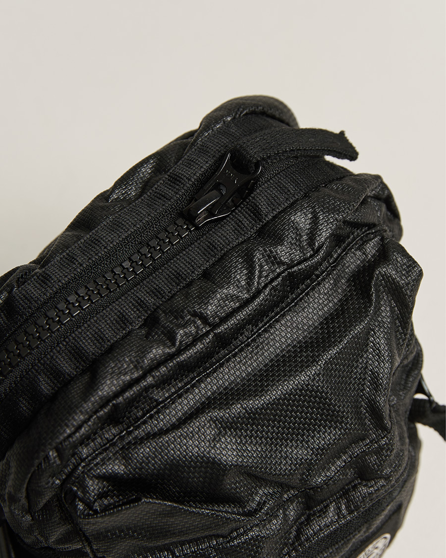 Mies | Stone Island Garment Dyed Mussola Gommata Canvas Shoulder Bag Black | Stone Island | Garment Dyed Mussola Gommata Canvas Shoulder Bag Black