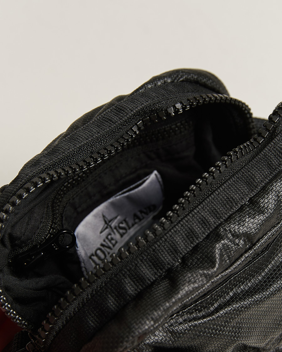 Mies | Stone Island Garment Dyed Mussola Gommata Canvas Shoulder Bag Black | Stone Island | Garment Dyed Mussola Gommata Canvas Shoulder Bag Black