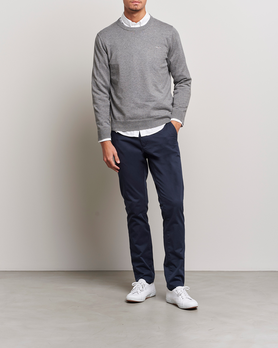 Mies | Puserot | Gant | Classic Cotton Crew Neck Dark Grey Melange