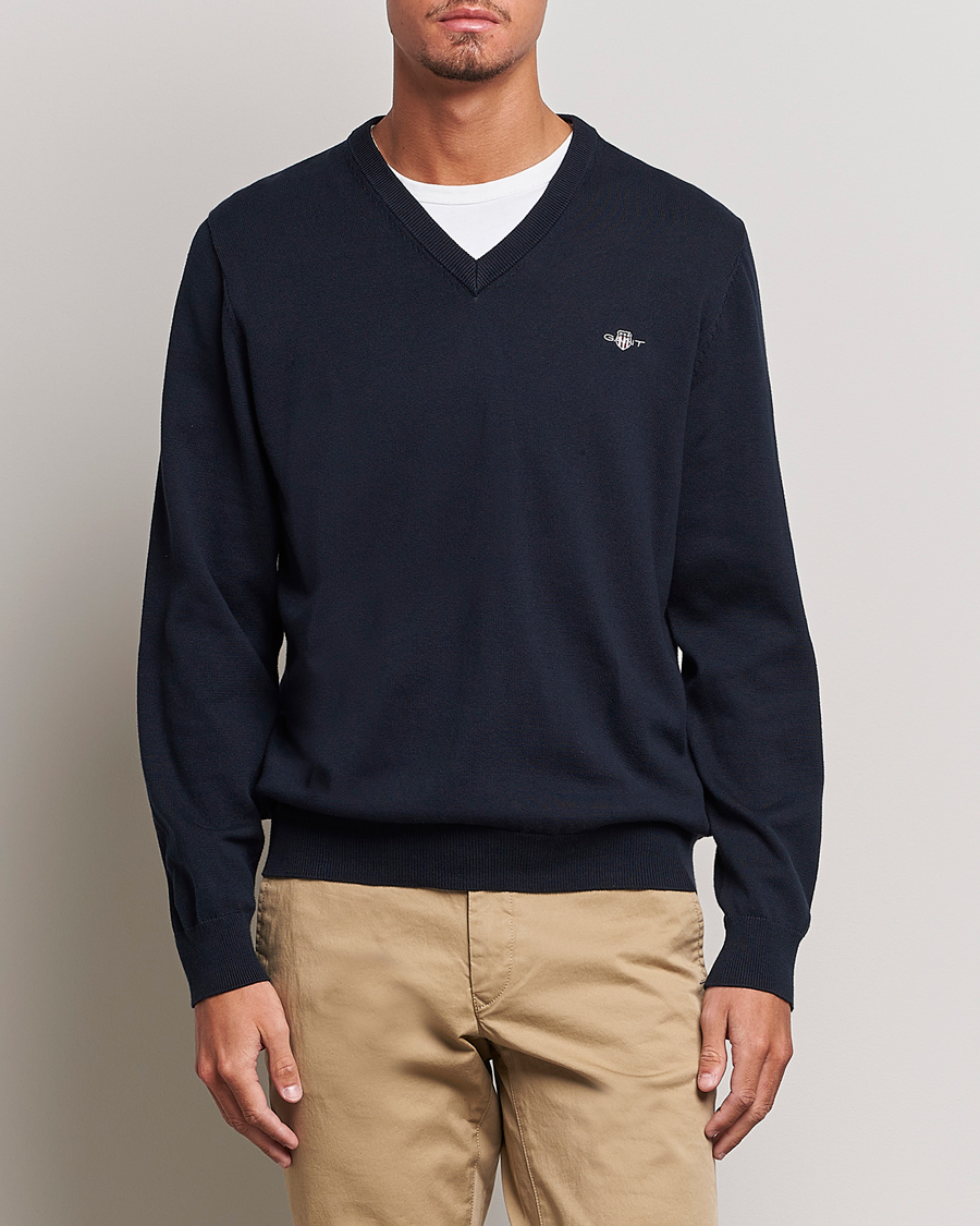 Mies | Puserot | Gant | Classic Cotton V-Neck Evening Blue