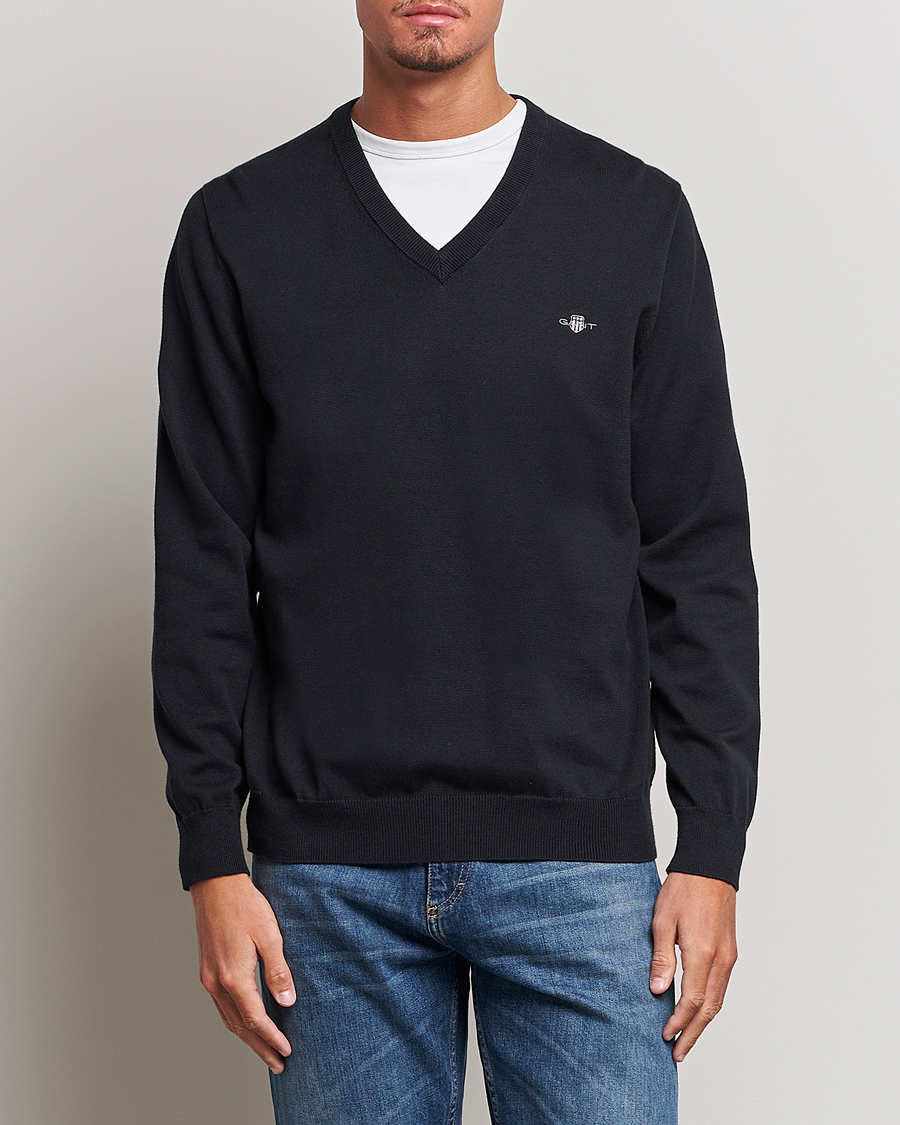 Mies | Puserot | Gant | Classic Cotton V-Neck Black