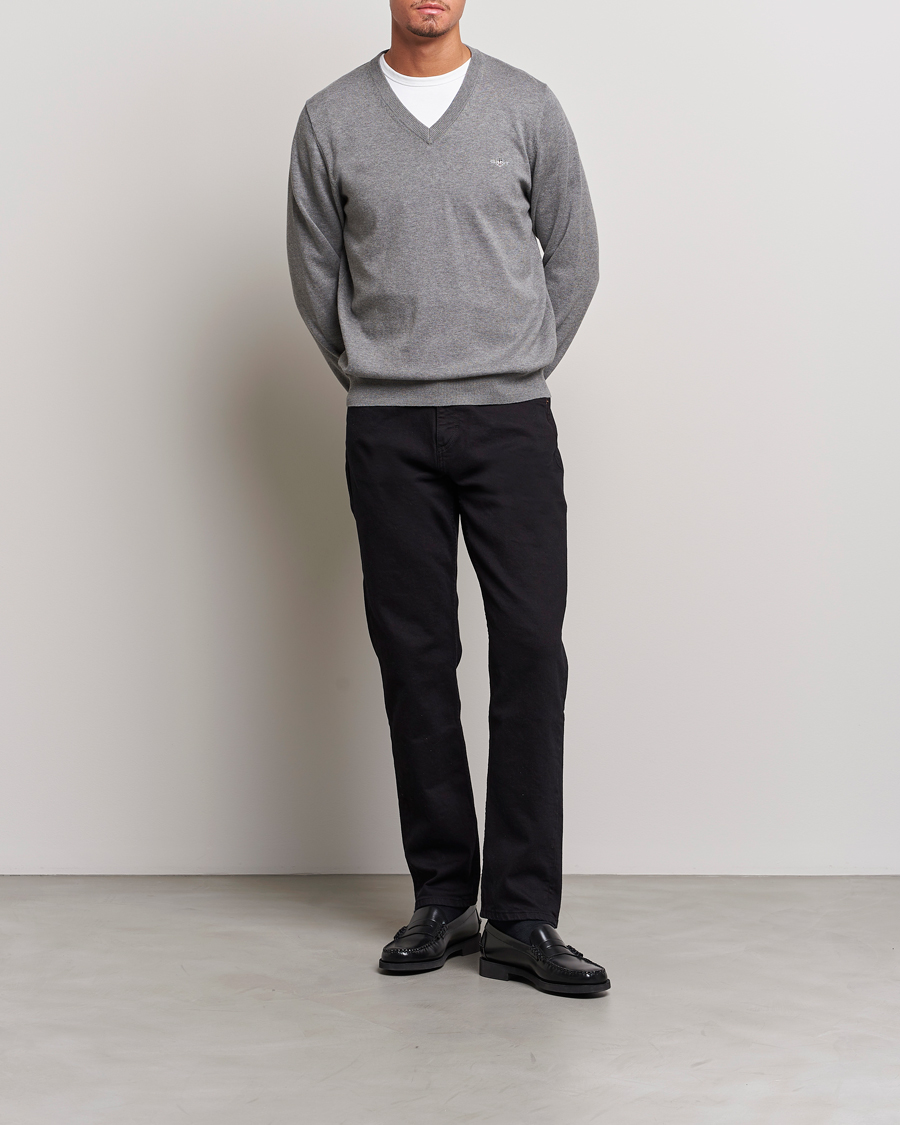 Mies | Puserot | Gant | Classic Cotton V-Neck Dark Grey Melange