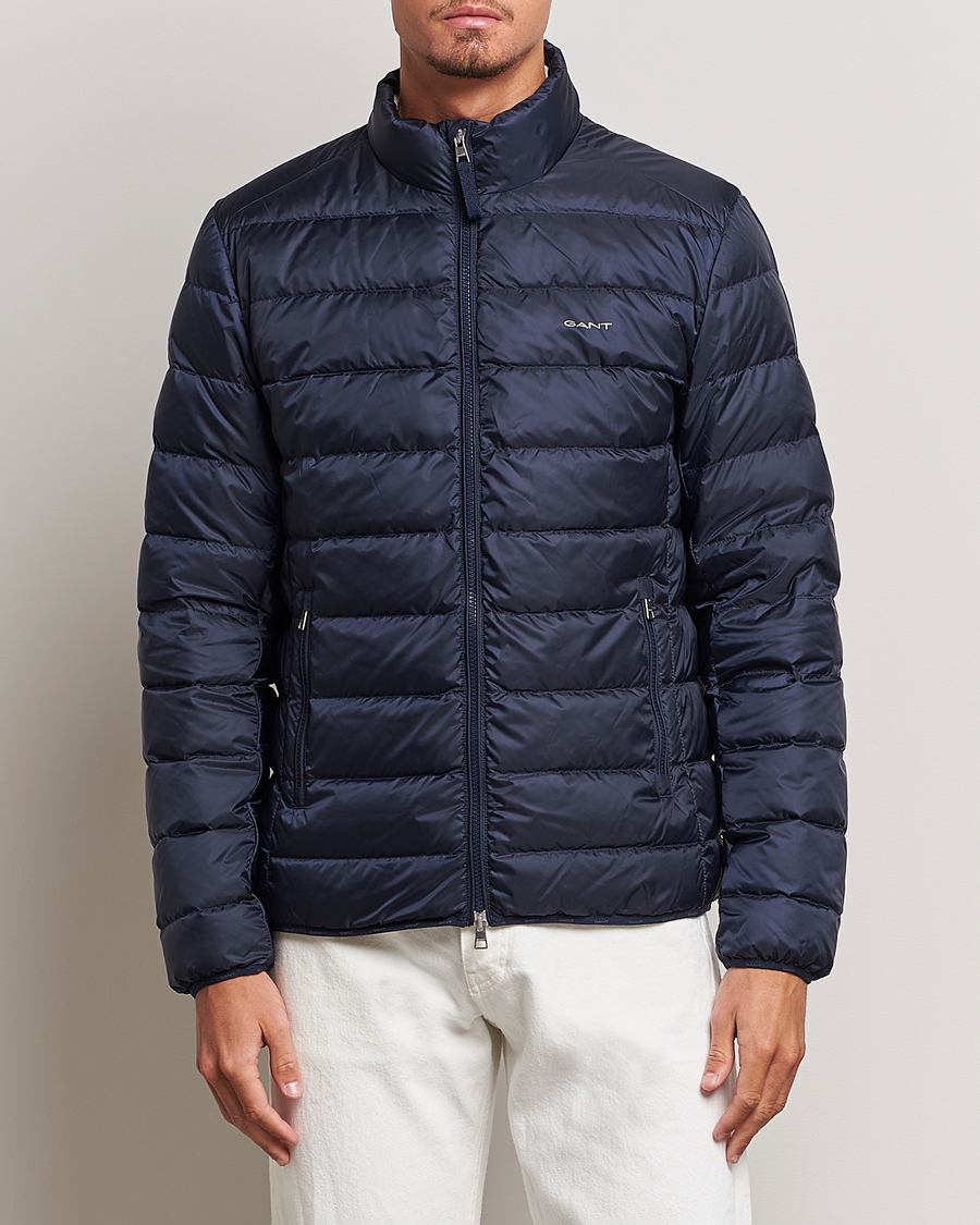 Mies | Takit | Gant | The Light Down Jacket Evening Blue