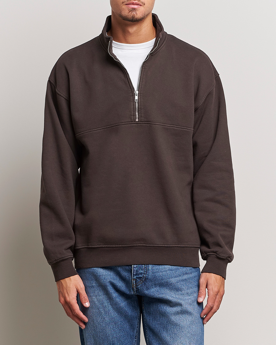 Mies | Puserot | Colorful Standard | Classic Organic Half-Zip Coffee Brown