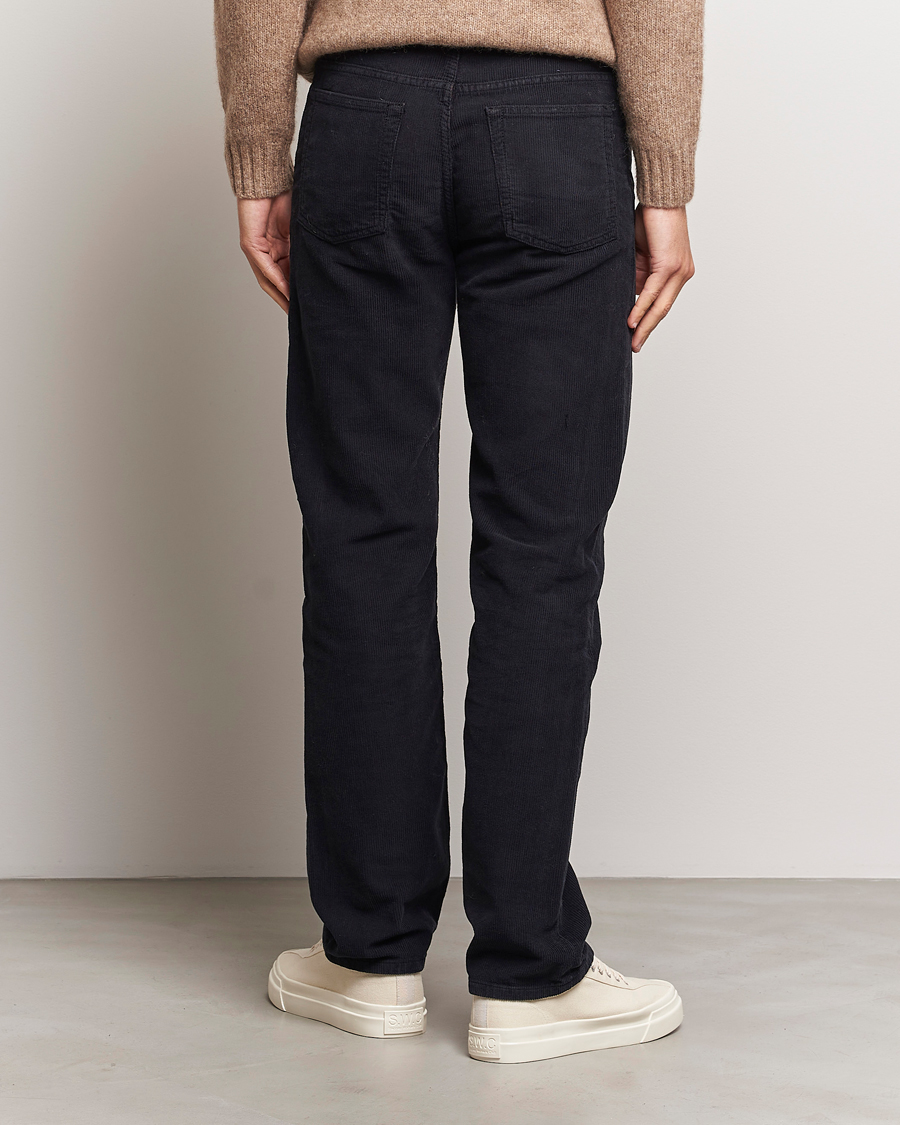Mies | Housut | Filippa K | Straight Fit Garment Dyed Corduroy Pants Black