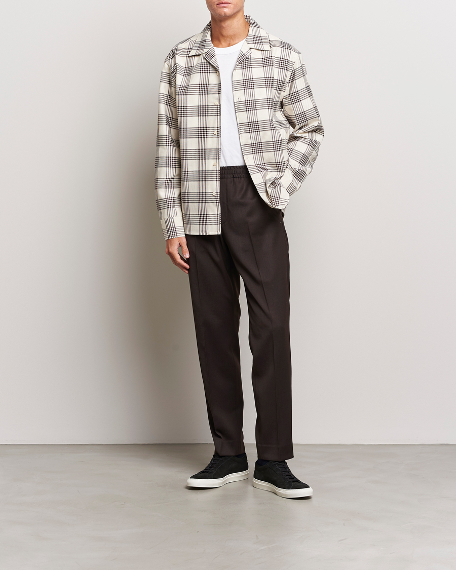 Mies | Kauluspaidat | Filippa K | Waffle Checked Resort Shirt Dark Chocolate/White